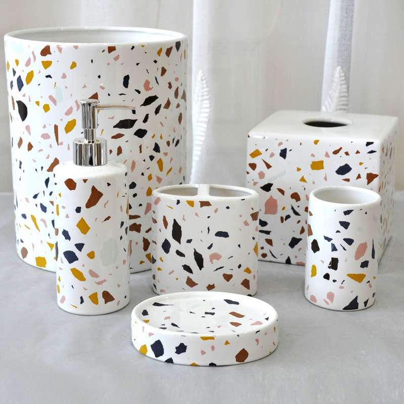 JIA SHUN 6 piece bathroom products round white glazed ceramic colorful irregular figures decal bathroom accessories set